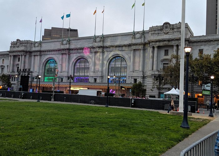 Bill Graham Civic Auditorium photo