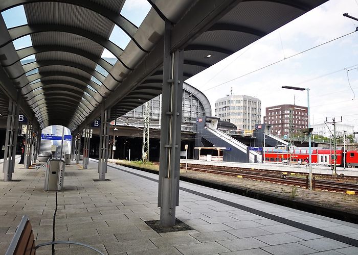 Hamburg Central Station photo