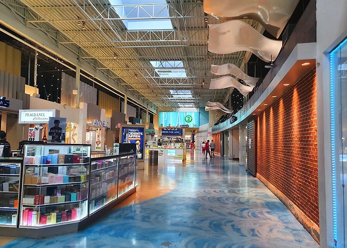 Dolphin Mall photo