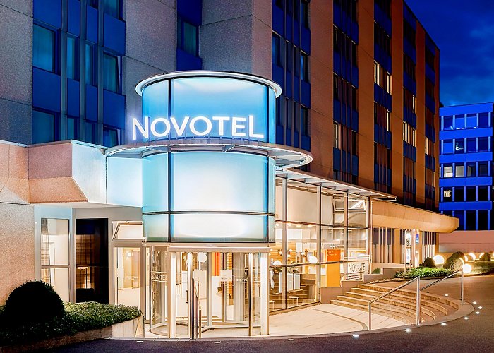 Messe Zurich Novotel Zurich Airport Messe, Glattbrugg : -34% during the day ... photo