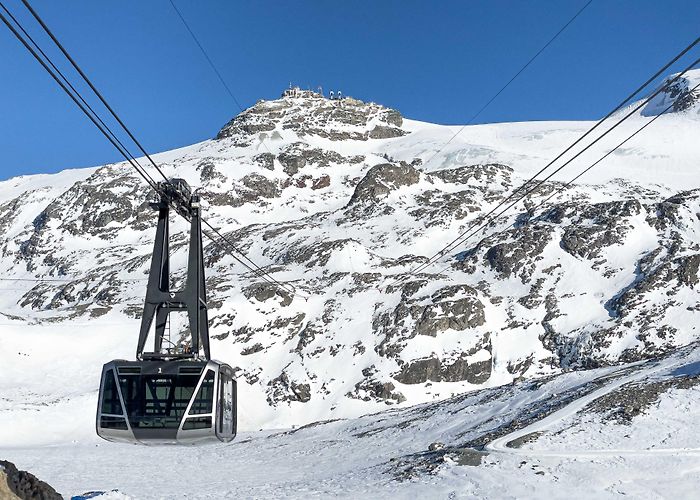 Laghi Cime Bianche - Plateau Rosà Cervinia | SnowSpot - Winter holidays made easy photo