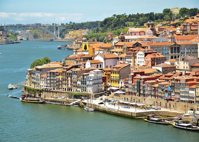 Vila Nova de Gaia photo