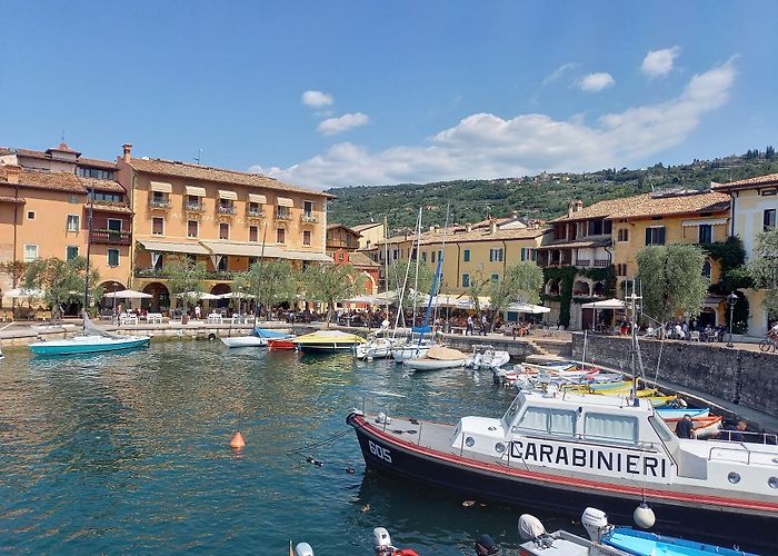 Torri Del Benaco photo