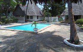 Glory Ocean Villas - Diani Diani Beach Exterior photo