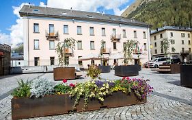 Bb Garni Motta Hotel Airolo Exterior photo