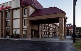 Red Roof Inn & Suites Pigeon Forge Parkway Exterior photo