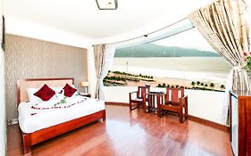 Truong Son Tung 1 - Beautiful Beach Hotel Da Nang Exterior photo