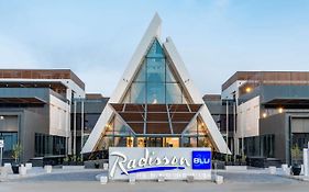 Radisson Blu Hotel Riyadh Qurtuba Exterior photo