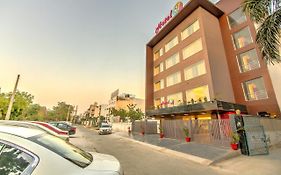 Hotel 91 Huda City Centre Gurgaon Exterior photo