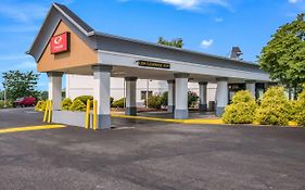 Econo Lodge Inn & Suites Chambersburg Exterior photo