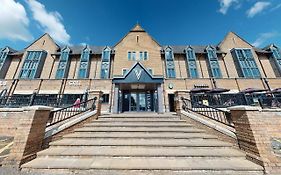 Village Hotel Leeds North Exterior photo