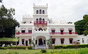 Jayamahal Palace Hotel Bangalore Exterior photo