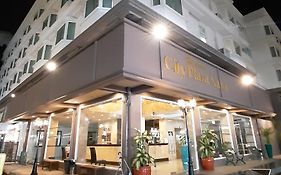 City Plaza Nana Hotel Bangkok Exterior photo