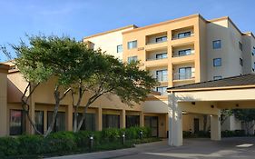 Sonesta Select Dallas Central Expressway Hotel Exterior photo