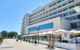 Hotel Malibu Mamaia Exterior photo