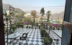 Green Hills Cottage Rishikesh Exterior photo