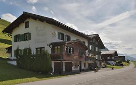 Gasthaus Bellawiese Hotel Saint Antonien Exterior photo