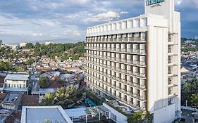 The 1O1 Bogor Suryakancana Hotel Exterior photo