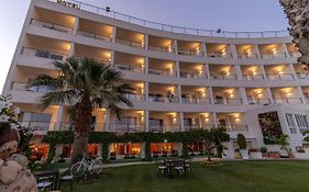 Ramada Resort By Wyndham Puerto De Mazarron Exterior photo