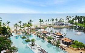 Dusit Thani Hua Hin Hotel Cha-Am Exterior photo