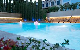 Armata Boutique Hotel Spetses Town Exterior photo