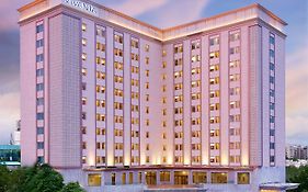 Vivanta Ahmedabad Sg Highway Hotel Exterior photo