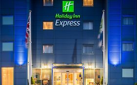 Holiday Inn Express Oxford Kassam Stadium, An Ihg Hotel Exterior photo