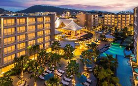 Grand Mercure Phuket Patong Hotel Exterior photo