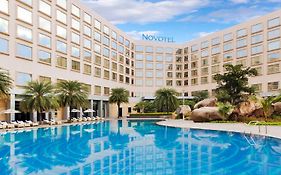 Novotel Hyderabad Convention Centre Exterior photo