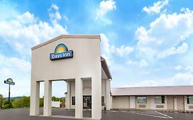 Days Inn By Wyndham Grantville Exterior photo