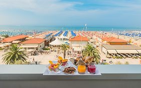 Hotel Giulia Lido di Camaiore Exterior photo