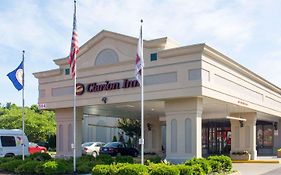 Clarion Inn Fredericksburg Exterior photo