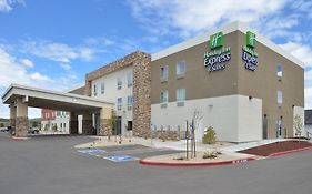 Holiday Inn Express & Suites Williams, An Ihg Hotel Exterior photo