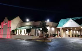 Ramada By Wyndham & Suites Warner Robins Exterior photo