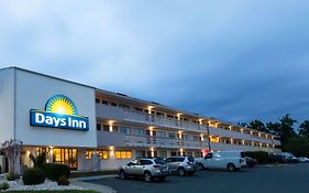 Days Inn By Wyndham Monmouth Junction-S Brunswick-Princeton Exterior photo