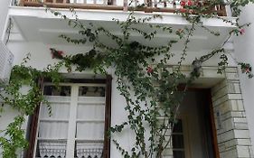 Aggela Guesthouse Skopelos Town Exterior photo