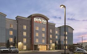 Park Inn By Radisson, Calgary Airport North, Ab Exterior photo