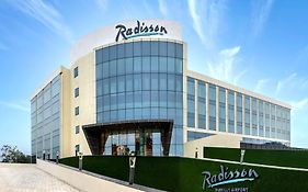 Radisson Hotel Bareilly Airport Exterior photo