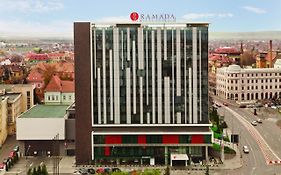 Ramada Sibiu Hotel Exterior photo