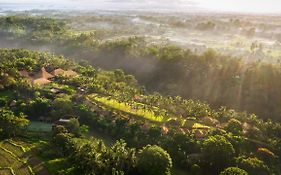 Maya Ubud Resort & Spa Exterior photo