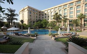 The Grand New Delhi Hotel Exterior photo