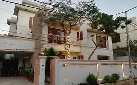 Hotel Island Clifton Karachi Exterior photo