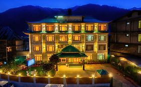 Hotel Hayer Regency Manali  Exterior photo