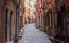 Colonna 24 Luxury Room In Portovenere Near 5 Terre Porto Venere Exterior photo