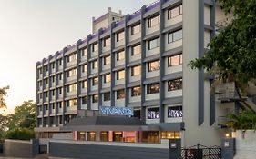 Vivanta Mangalore Oldport Road - Formerly Known As Taj Manjarun Hotel Exterior photo