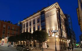 Hotel Mozart Valladolid Exterior photo