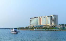 Grand Hyatt Kochi Bolgatty Hotel Exterior photo