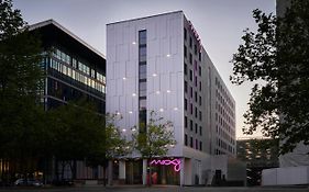 Moxy Milton Keynes Hotel Exterior photo