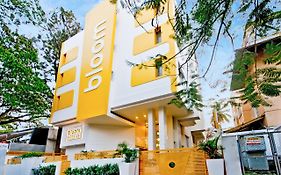 Bloom Hotel - Indiranagar Bangalore Exterior photo