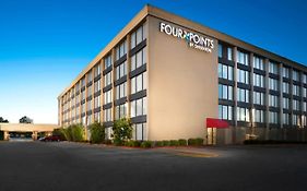 Four Points By Sheraton Kansas City Airport Hotel Exterior photo